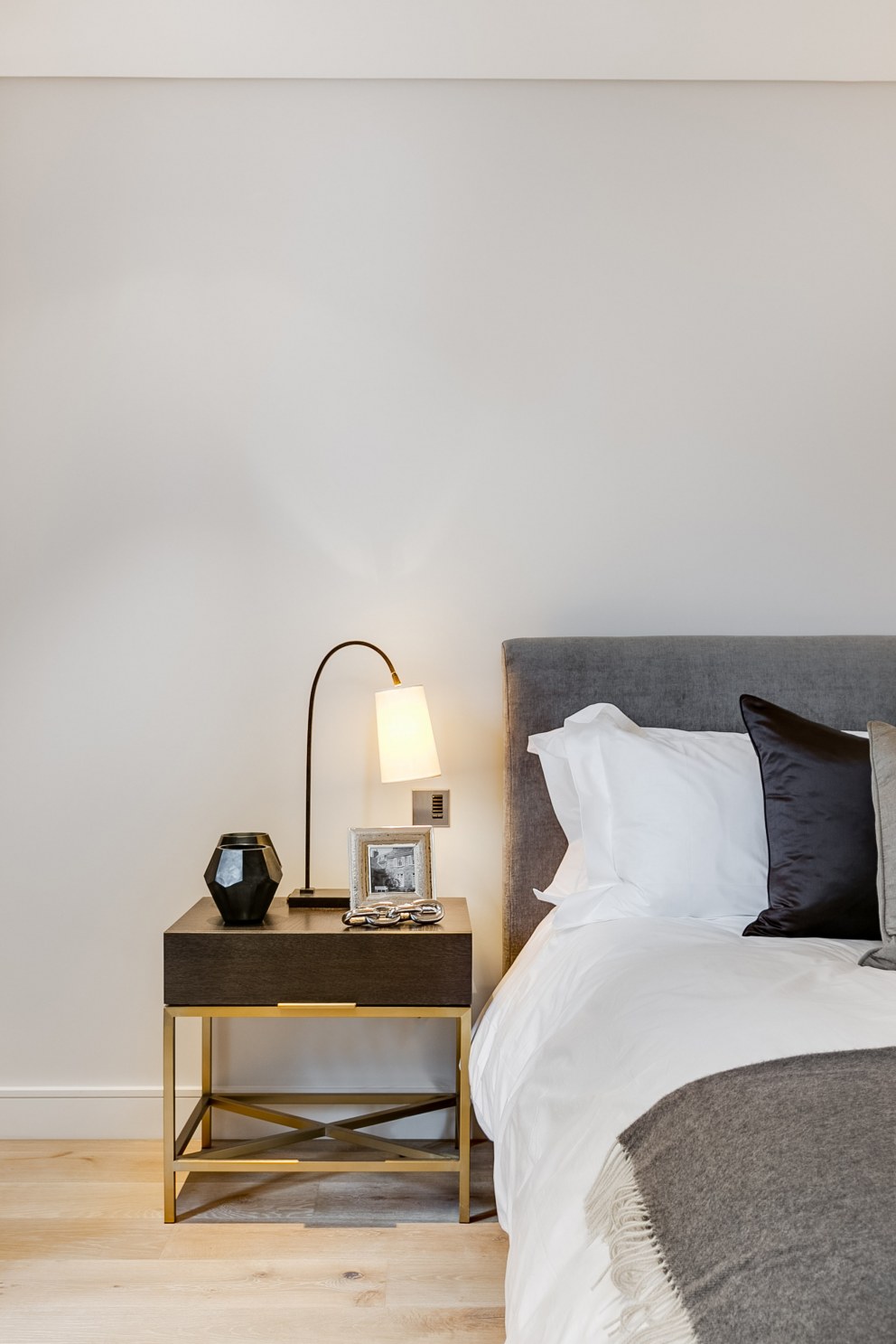 Kensington Townhouse | Master Bedroom | Interior Designers